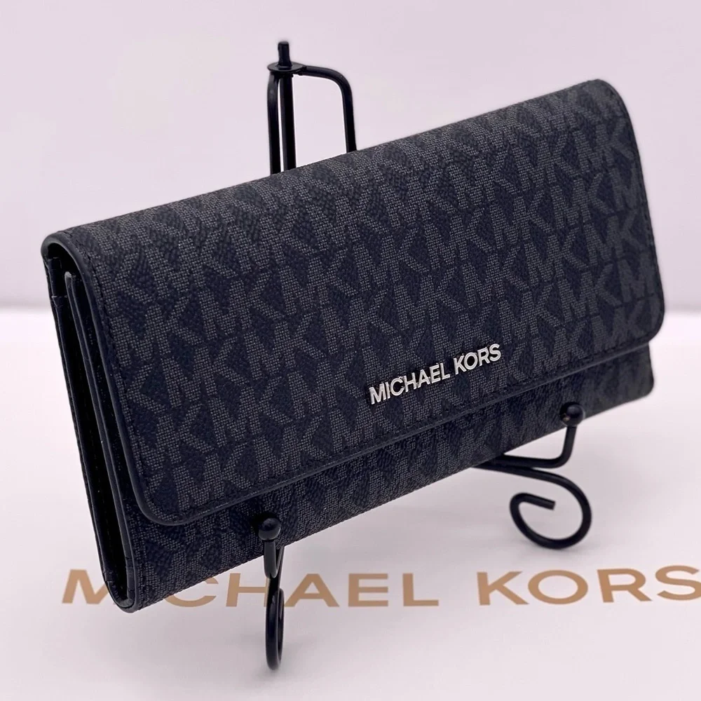 Michael Kors Trifold Wallet Black Color